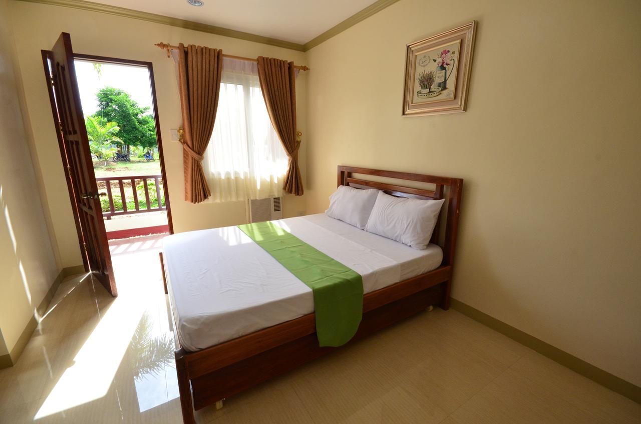 Gilin Pension House Puerto Princesa ภายนอก รูปภาพ
