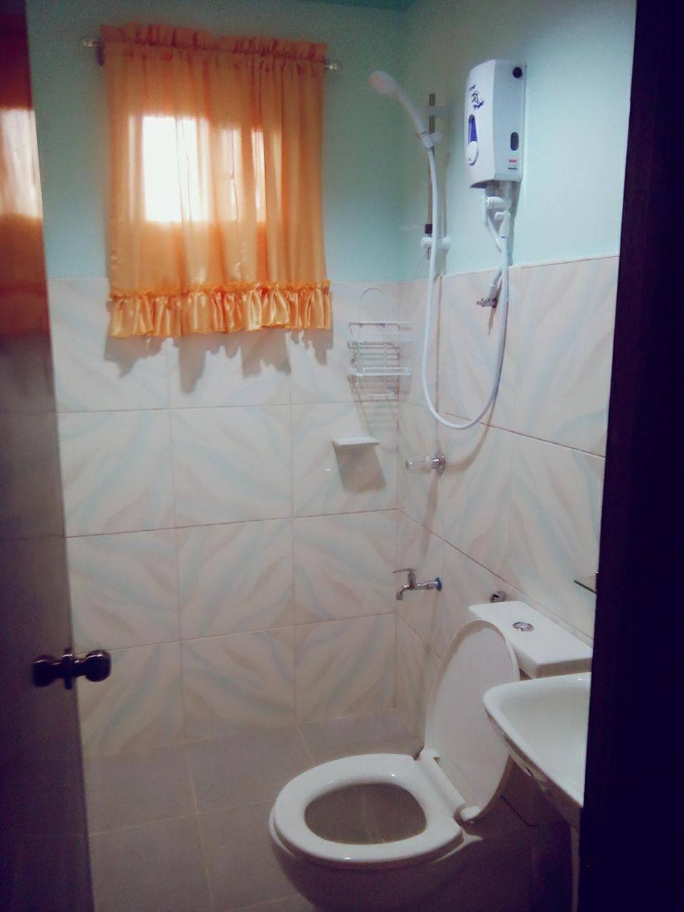 Gilin Pension House Puerto Princesa ภายนอก รูปภาพ